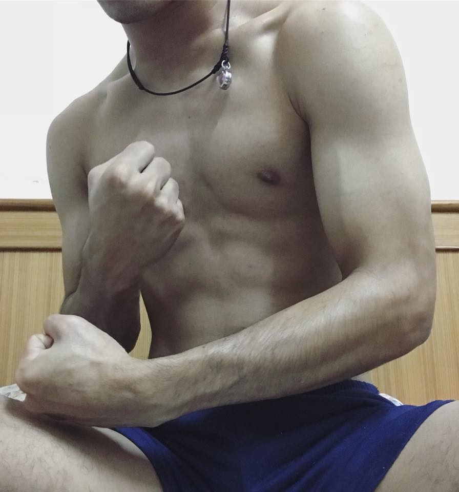 หนุ่มเข้มหล่อบ้านๆ แสบทรวง 032