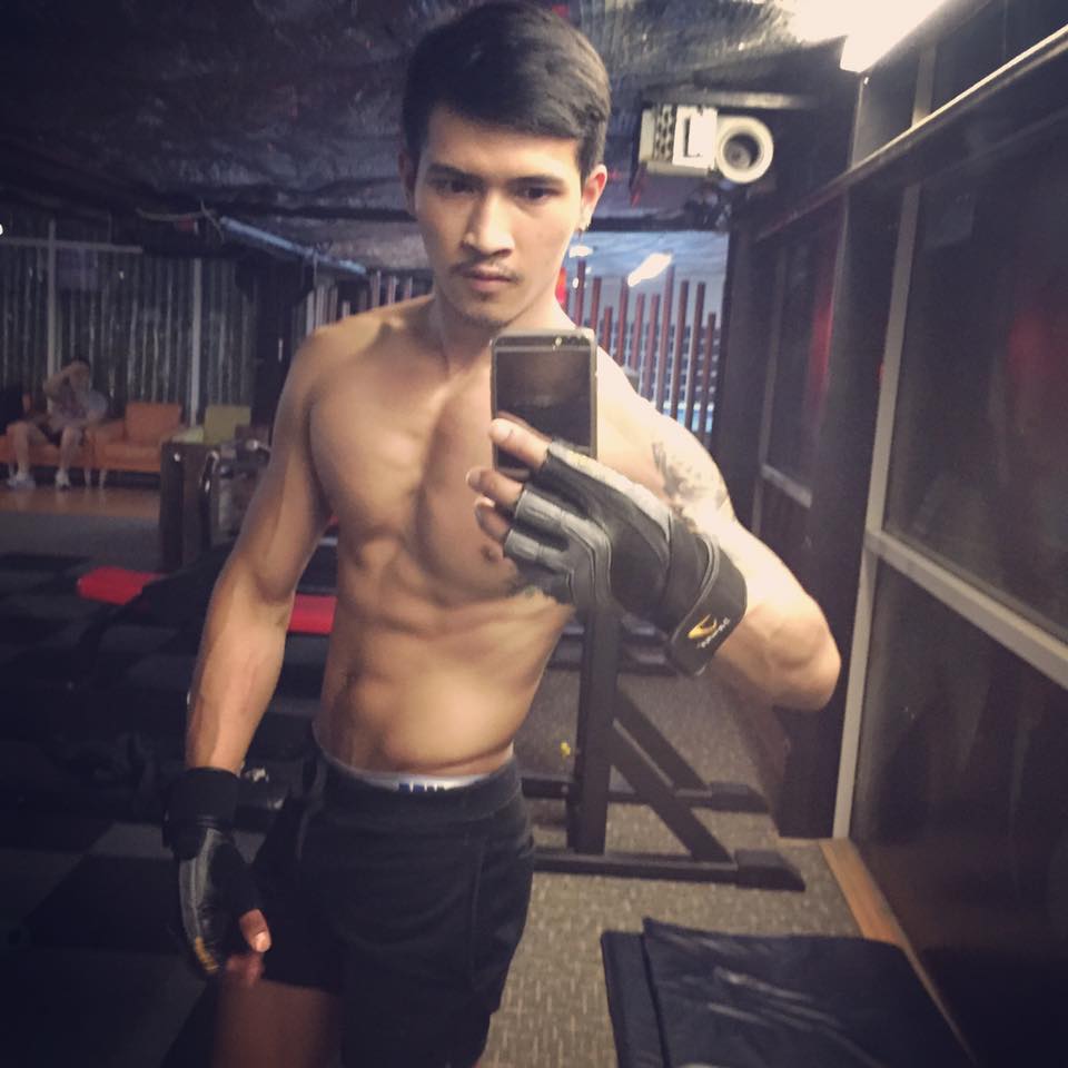 หนุ่มเข้มหล่อบ้านๆ แสบทรวง 034