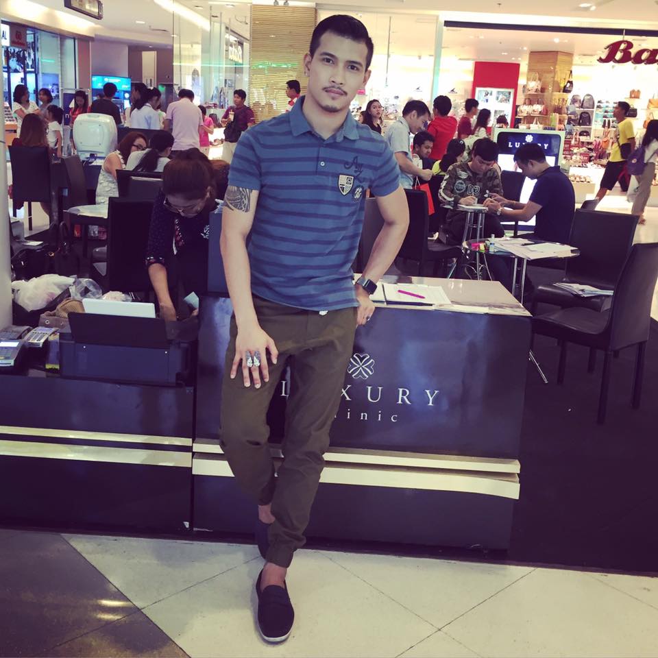 หนุ่มเข้มหล่อบ้านๆ แสบทรวง 034