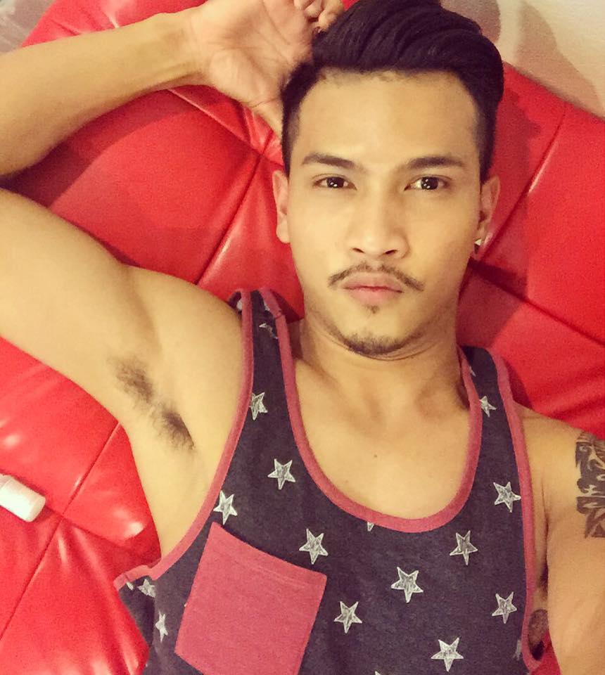 หนุ่มเข้มหล่อบ้านๆ แสบทรวง 034