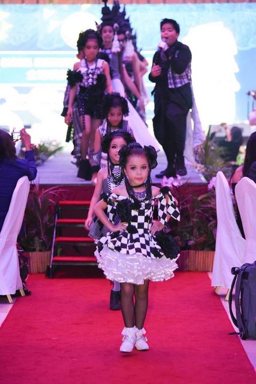 Singapore Kids Fashion Week 2017 by CTS & LML Thailand