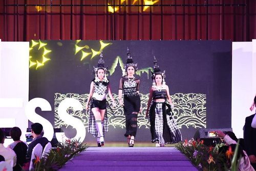 Singapore Kids Fashion Week 2017 by CTS & LML Thailand