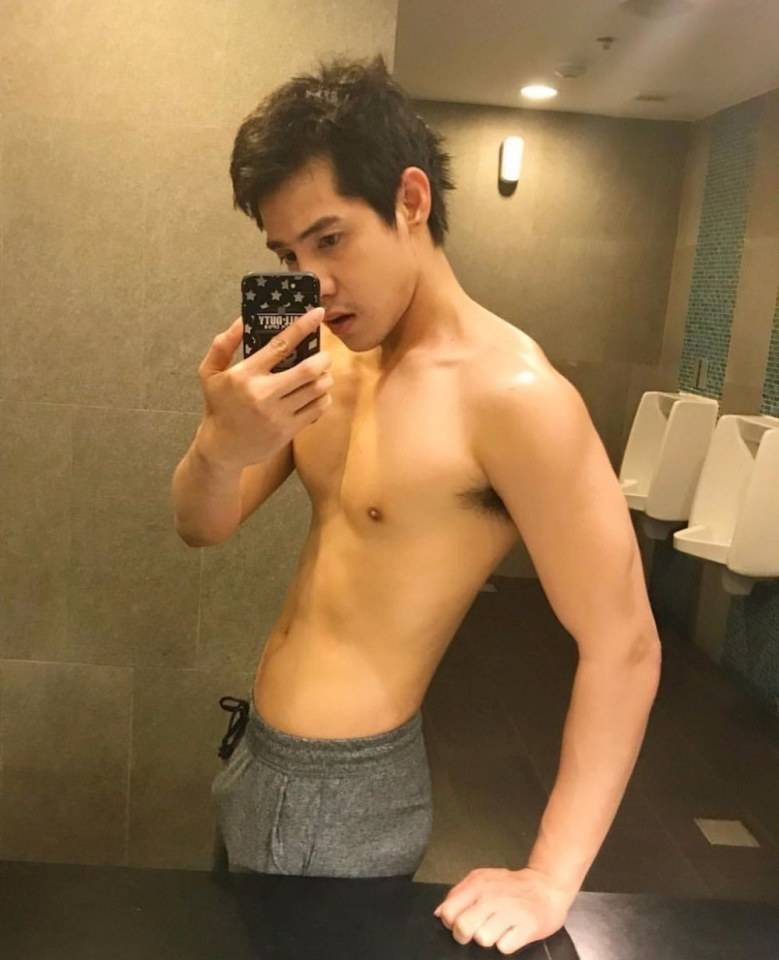เลียนมอมไข่