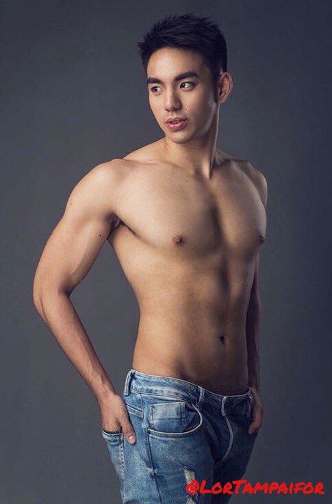 เลียนมอมไข่