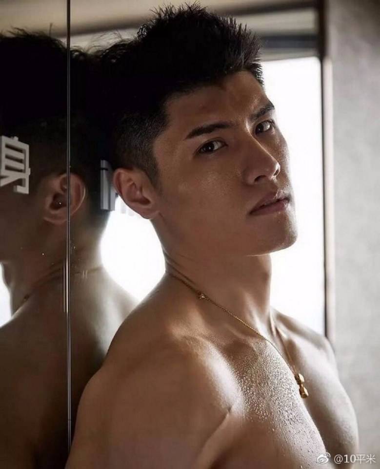 ล่ำฟินมาก