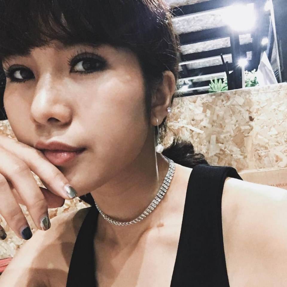 พราว
