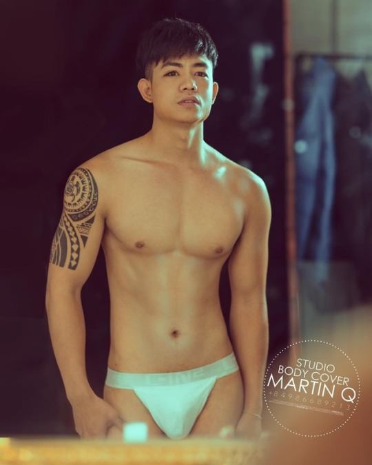 คนรักหนุ่มเซ็กซี่ 657