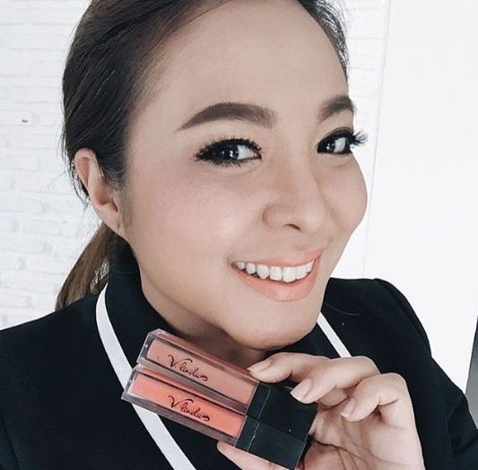 V. Linda by. Djดาด้า