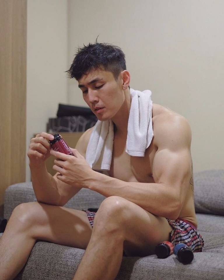 ขาวๆเลียมั้ย