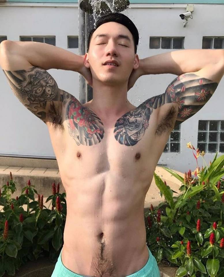 ขาวๆเลียมั้ย