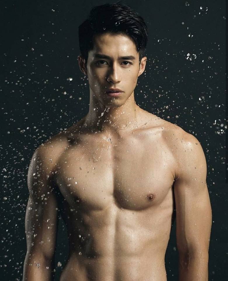 เข้มล่ำรุ่นหย่าย...