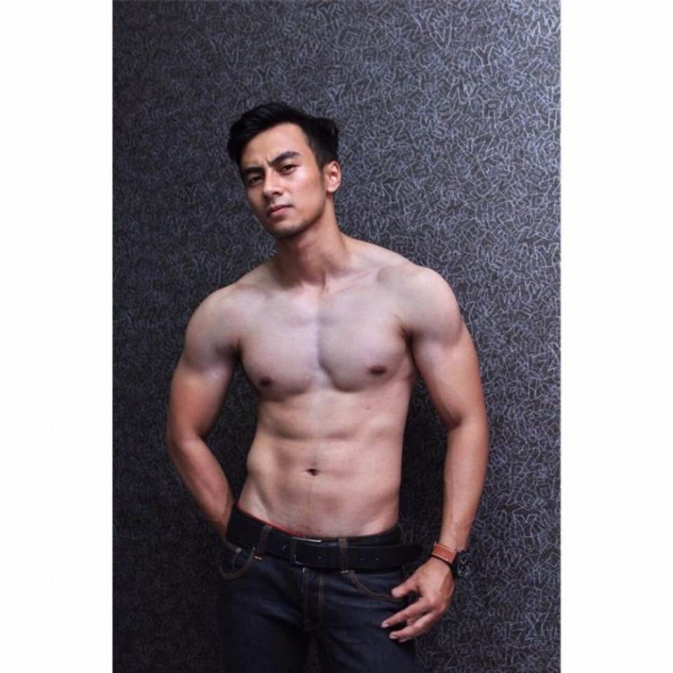 เข้มล่ำรุ่นหย่าย...