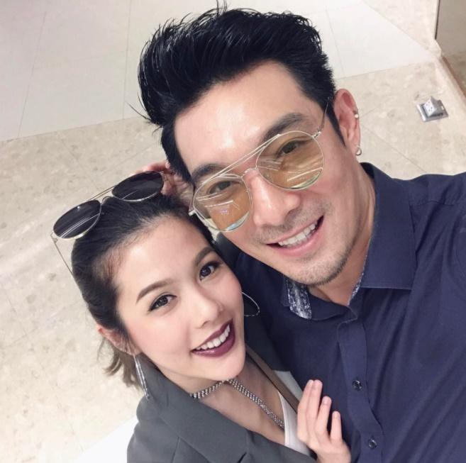 จีน่า-โอ๊ตห่างกัน21ปี
