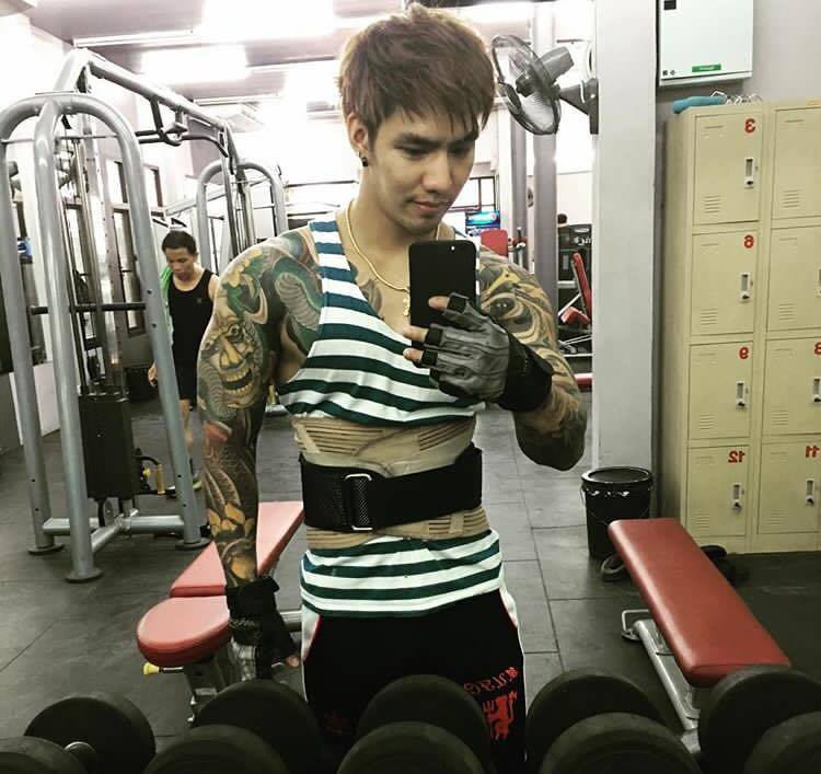หล่อลอยสัก <<12>> @janewit07