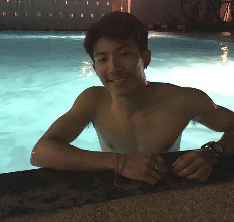 หุ่นแซ่บแต่เด็ก #1