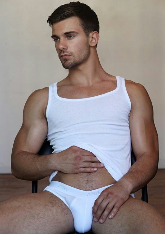 hot male 235 (18+)