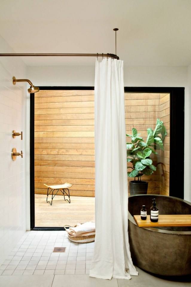 Serra Retreat by Saffron Case Homes