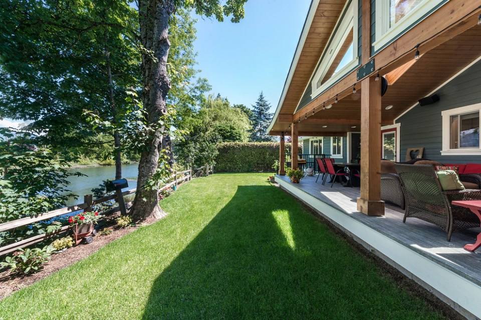 House in Inglewood by Alair Homes Chilliwack