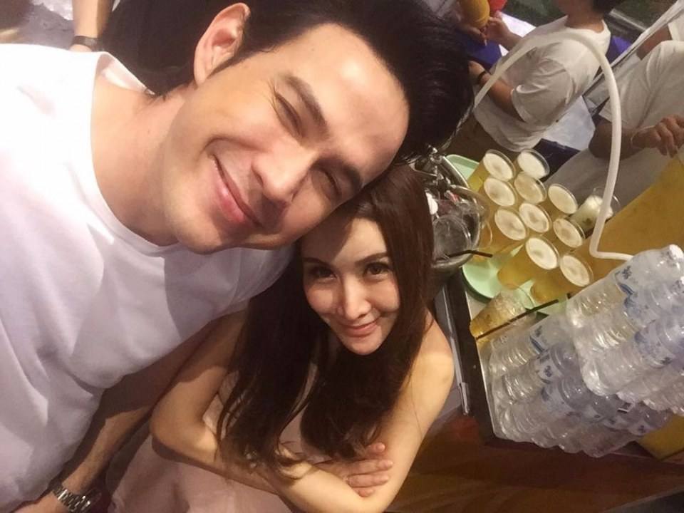 เจ-บี