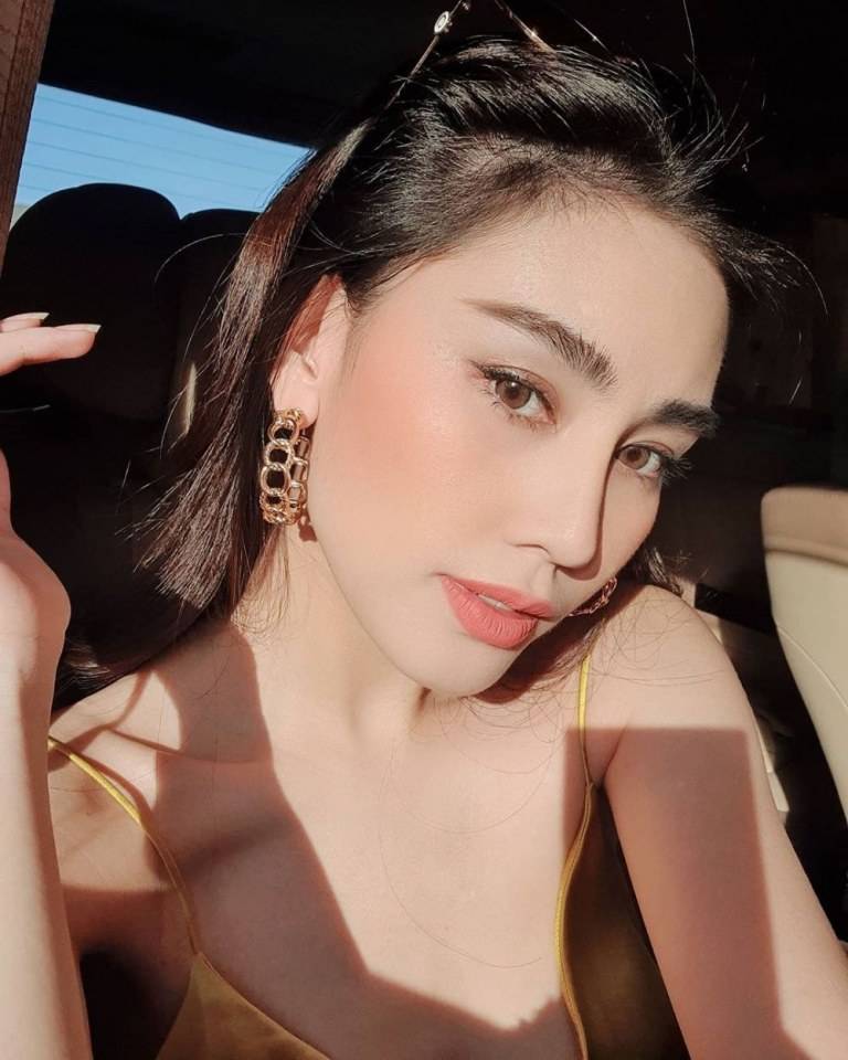 ดาว พิมพ์ทอง แฟน พอร์ช ศรัณย์