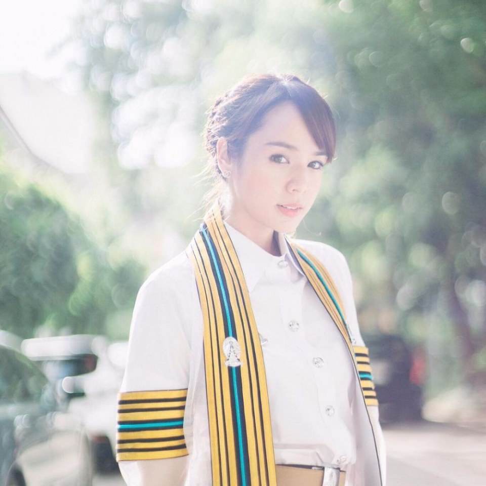 ดาราเรียบจบ#เอ็กแซ็กท์
