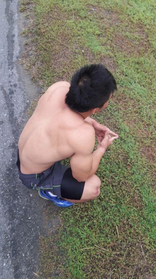 แผ่นหลังทรงคุณค่า 2,101