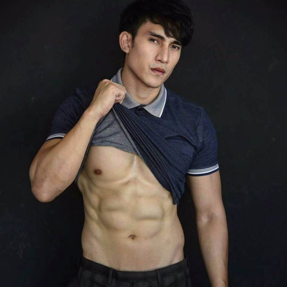 น้ำแตกทะลุทะลวง
