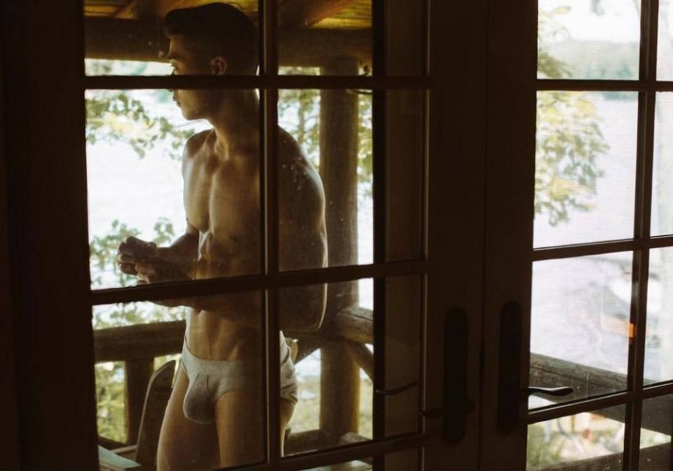 hot male 236 (18+)