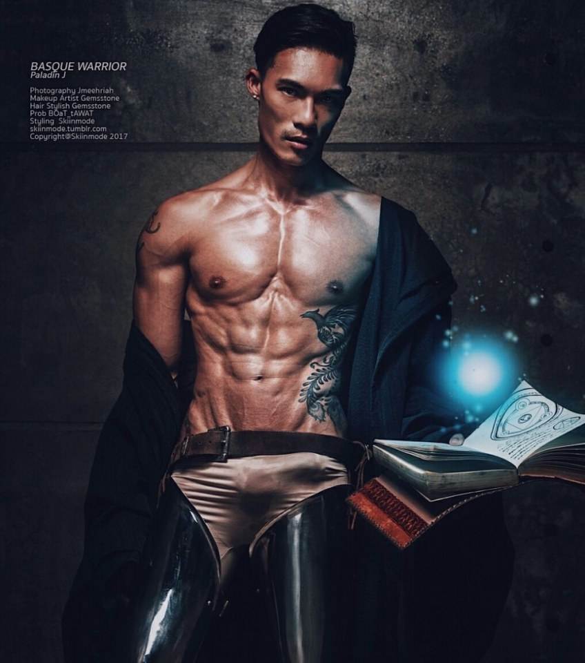 hot male 236 (18+)