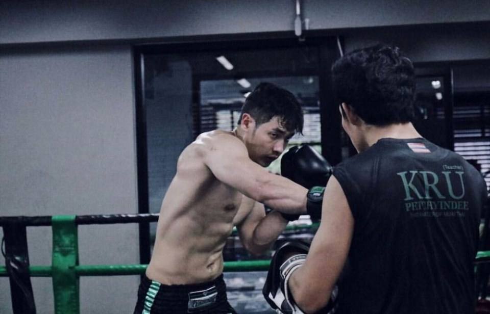 ตี๋ขาว นมชมพู NogridMen ISSUE 07