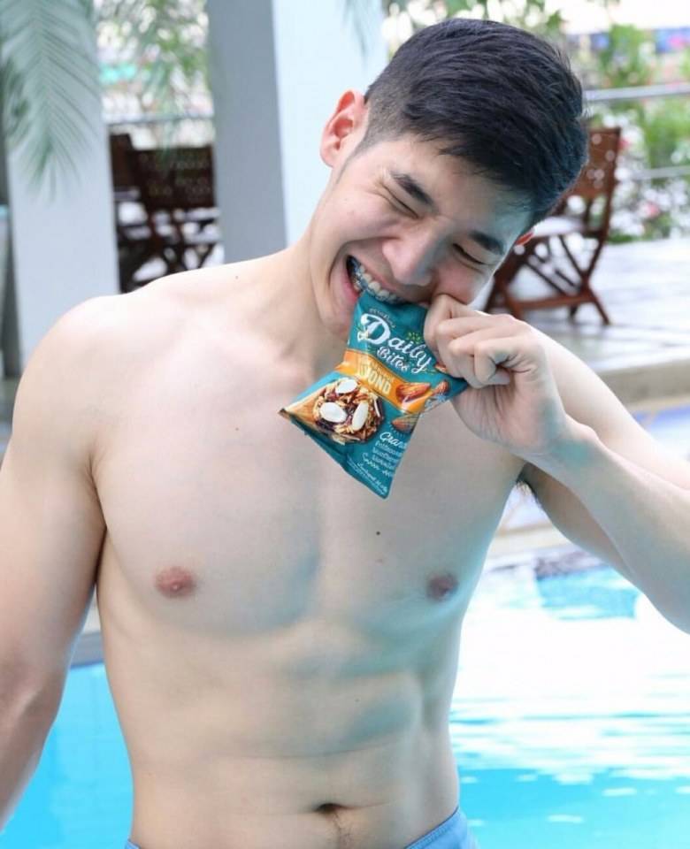ตี๋ขาว นมชมพู NogridMen ISSUE 07