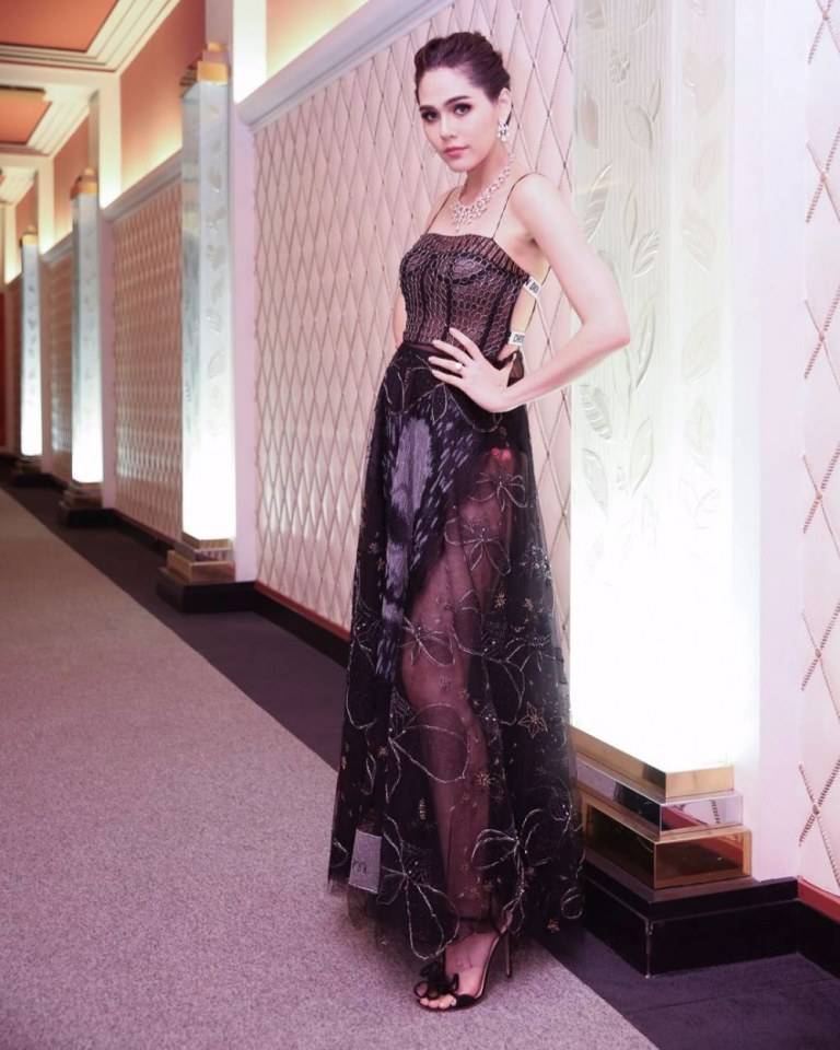 แซ่บๆดาราในชุดซีทรู