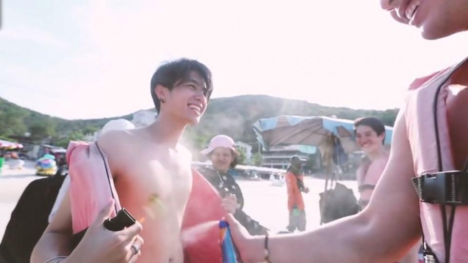 โตแล้ว.หล๊อหล่อมีเนื้อนุ่มๆประสมไขมัน หวานมันกรอบแกรบแช๊บแชบ///ขอละครให้2คนนี้คู่กันสัก50เรื่องแด่มักหลาย///ปังปอน+ทอย