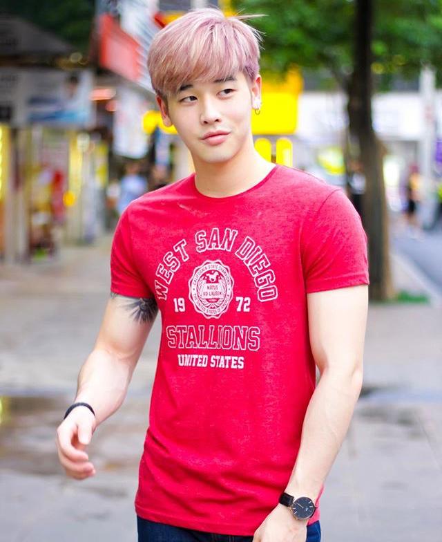 ฉันอยากได้เขา