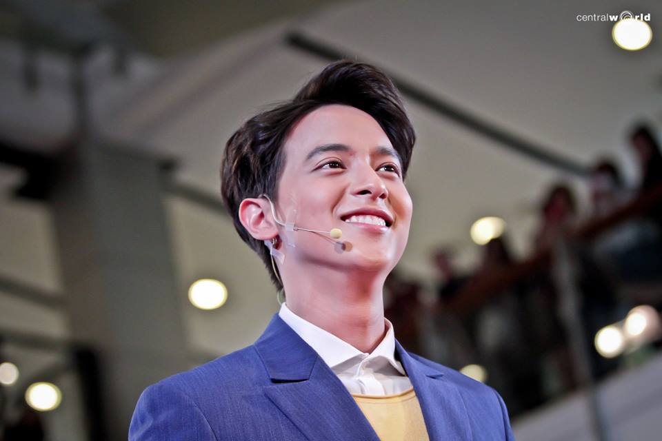รวมรูป เจมส์จิ ที่งานวันนี้ที่ Central World น่ารักสุดๆ ><