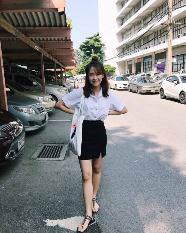 ดาราใน"ชุดนักเรียน"แบ๊วๆใสๆชอบใคร