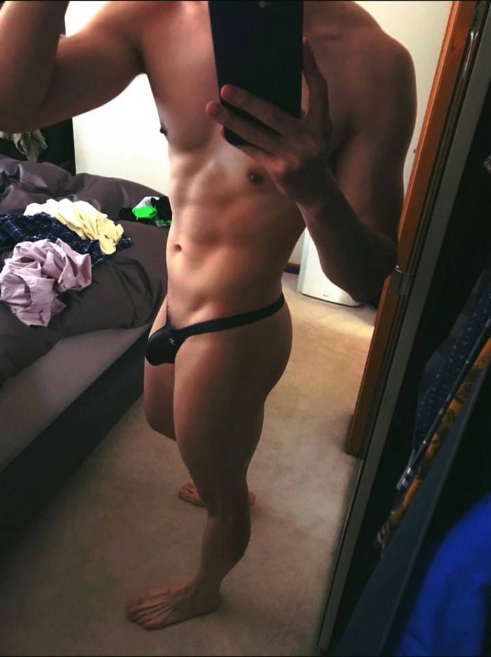 Hot guy in underwear 286