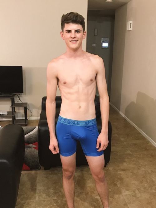 Hot guy in underwear 287