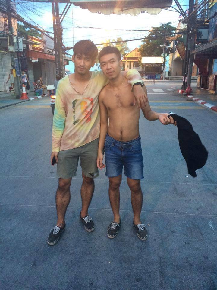 ก็จะมีขนรำไรหน่อย 2,144