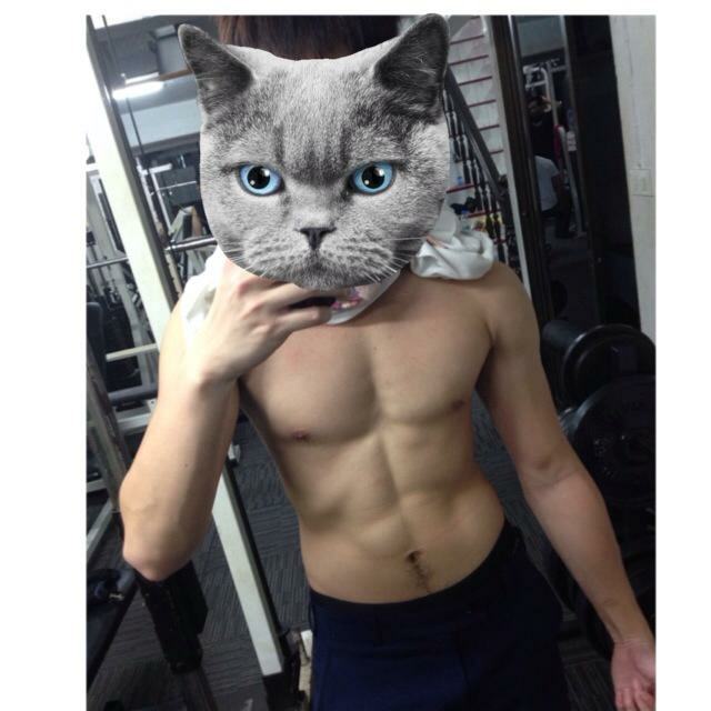ก็จะมีขนรำไรหน่อย 2,144
