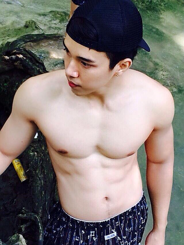 อร่อยลิ้น