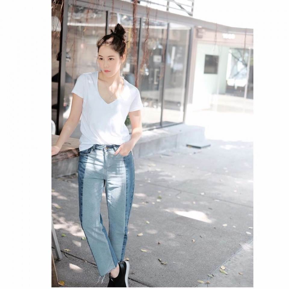 มาดูแฟชั่นดาราในลุค"เสื้อยืดกางเกงส์ยีนส์"
