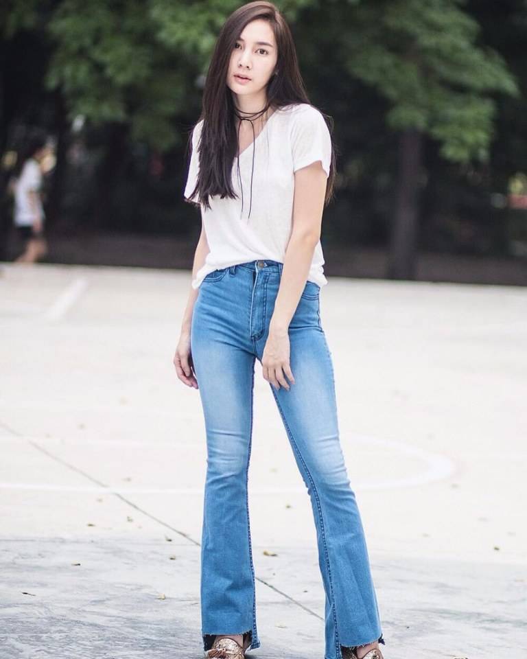 มาดูแฟชั่นดาราในลุค"เสื้อยืดกางเกงส์ยีนส์"