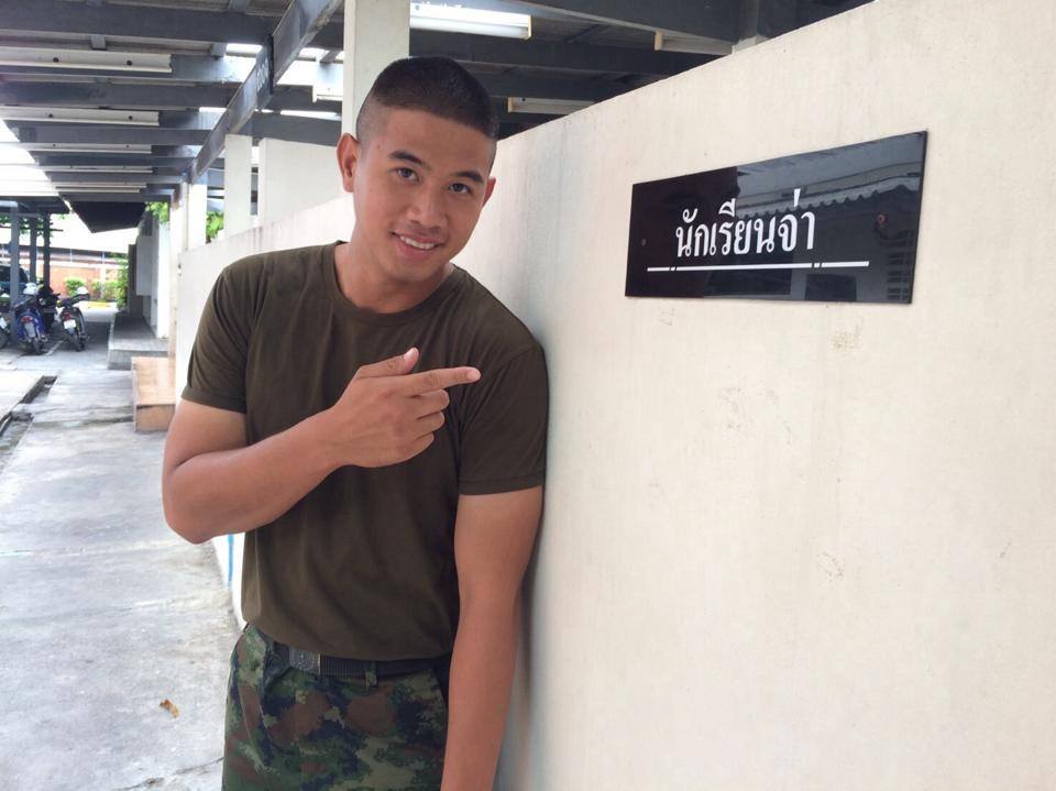 ระวังโดนอมนิ้วนะคะ 2,203