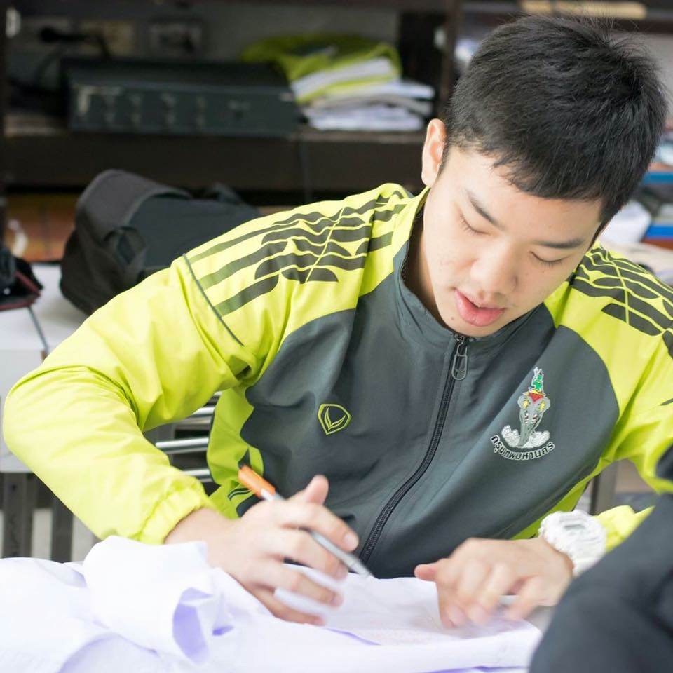เลือกสามีที่เอาการเอางานนะคะ จำไว้ 2,204