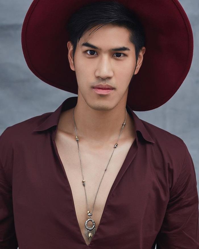 ทีมหมู-อาซาว่า The Face Men @ Lips gar&ccedil;on issue 29 August 2017
