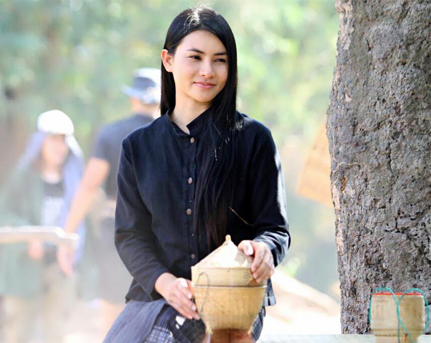 ข้าวทิพย์ ธิดาดิน ในบท บัวเขียว