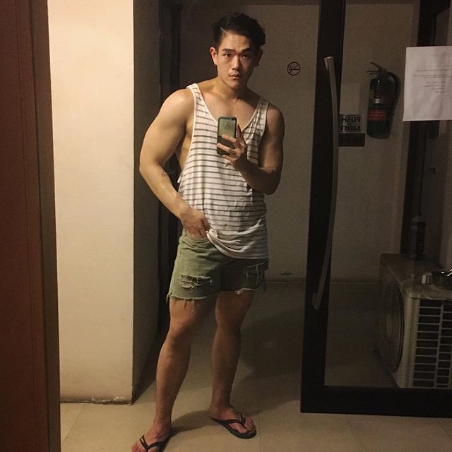 คนบ้าไรเท่จุง