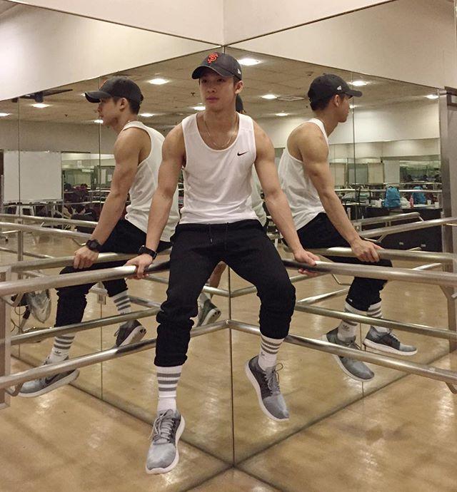 คนบ้าไรเท่จุง