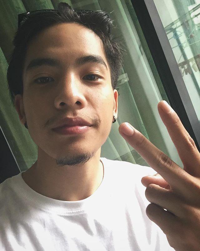 คนบ้าไรเท่จุง